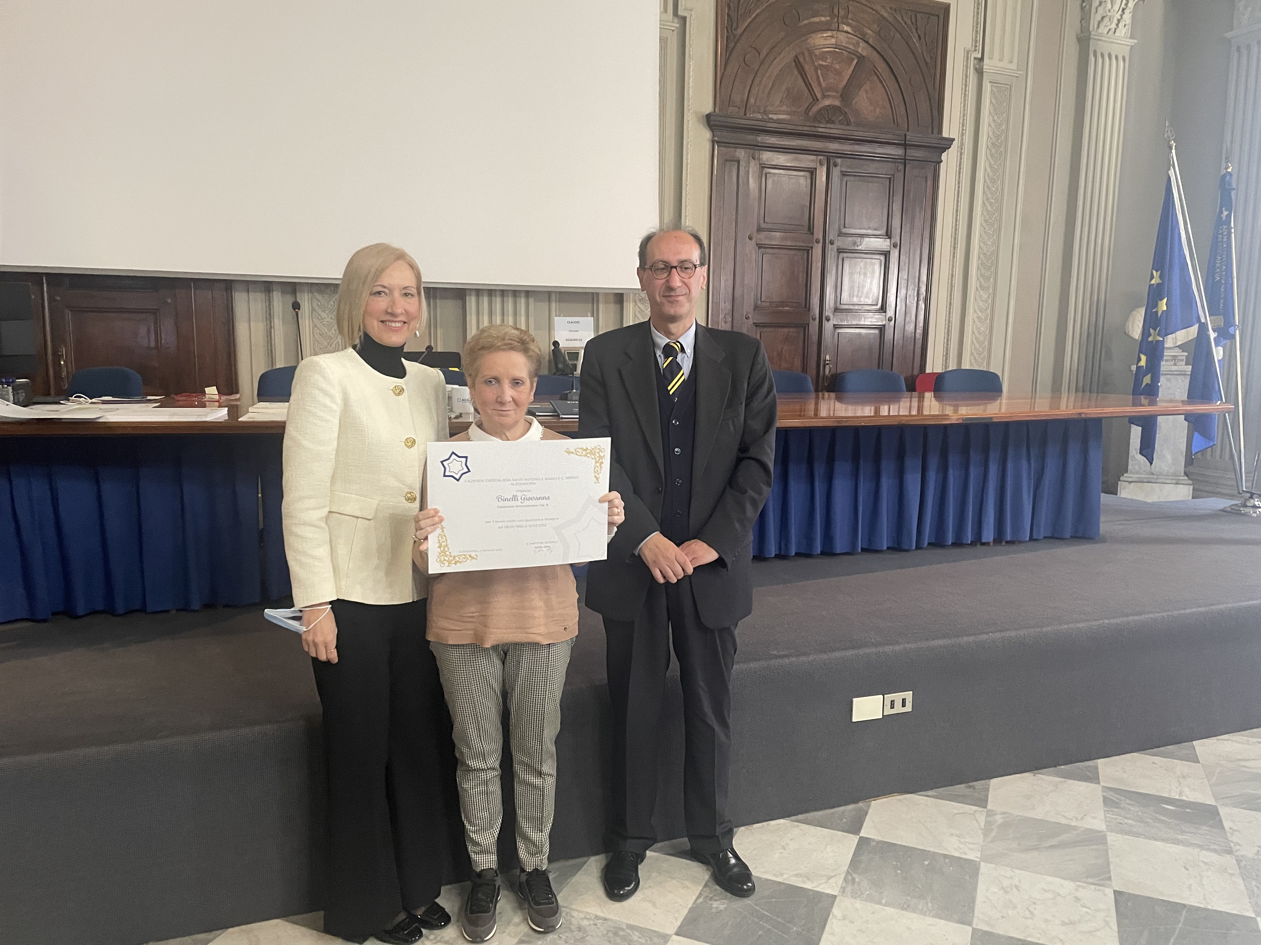 la consegna delle benemerenze ai pensionati