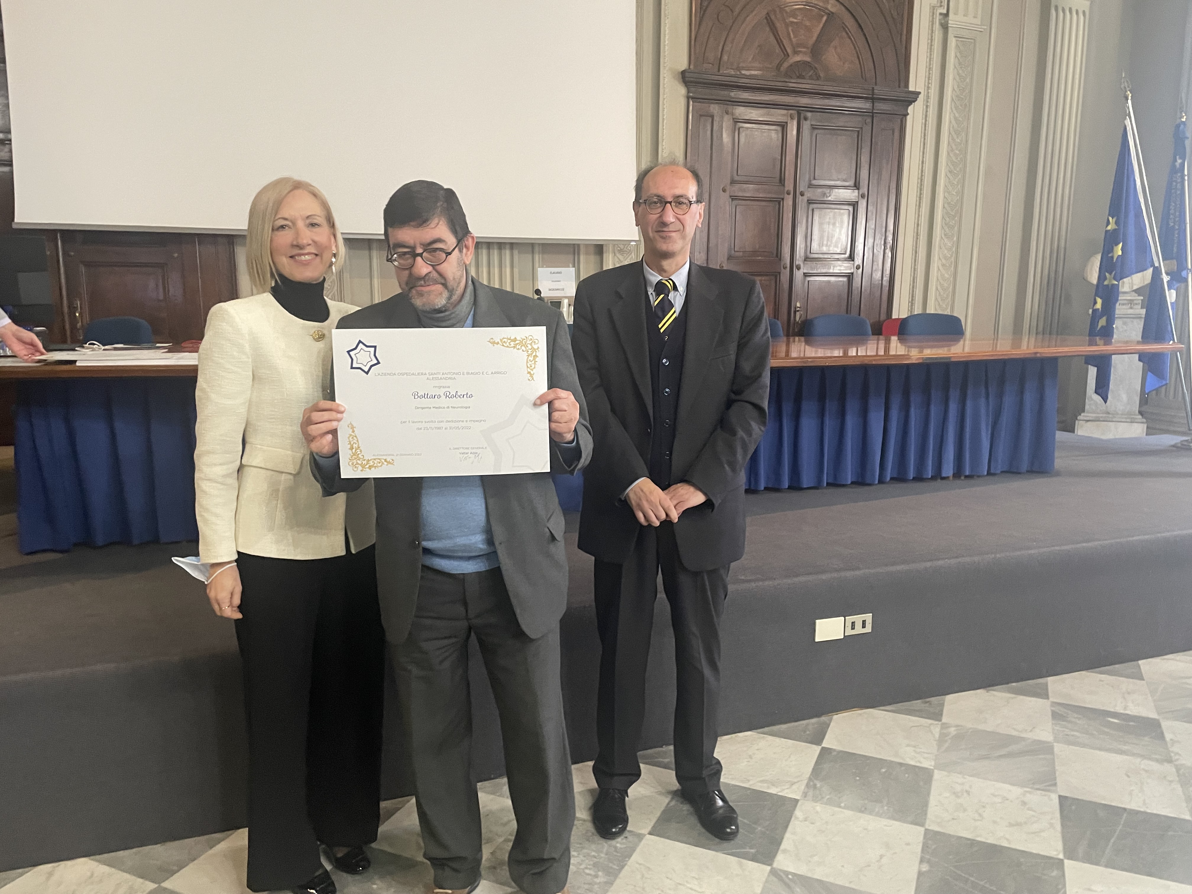 la consegna delle benemerenze ai pensionati