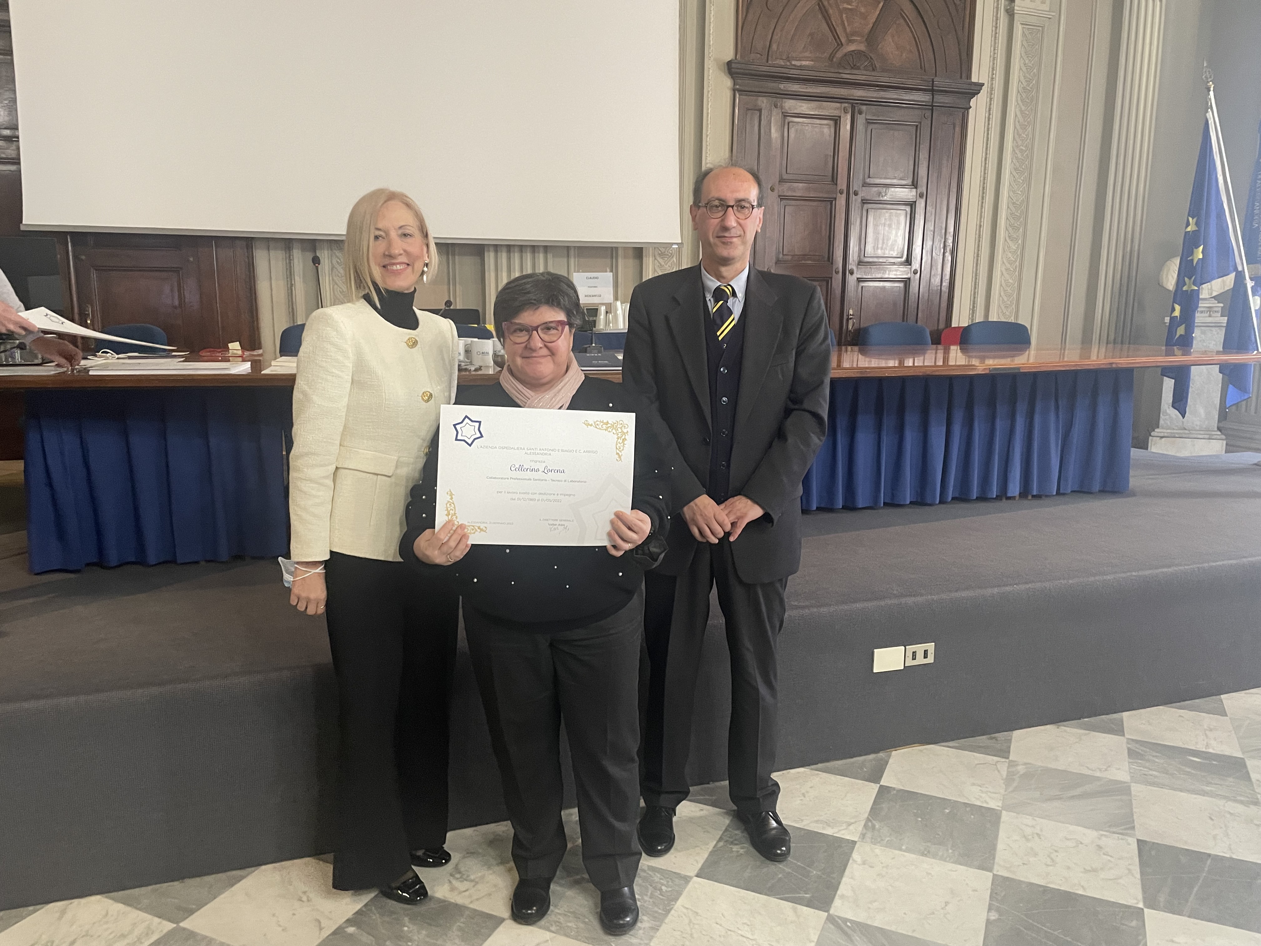 la consegna delle benemerenze ai pensionati