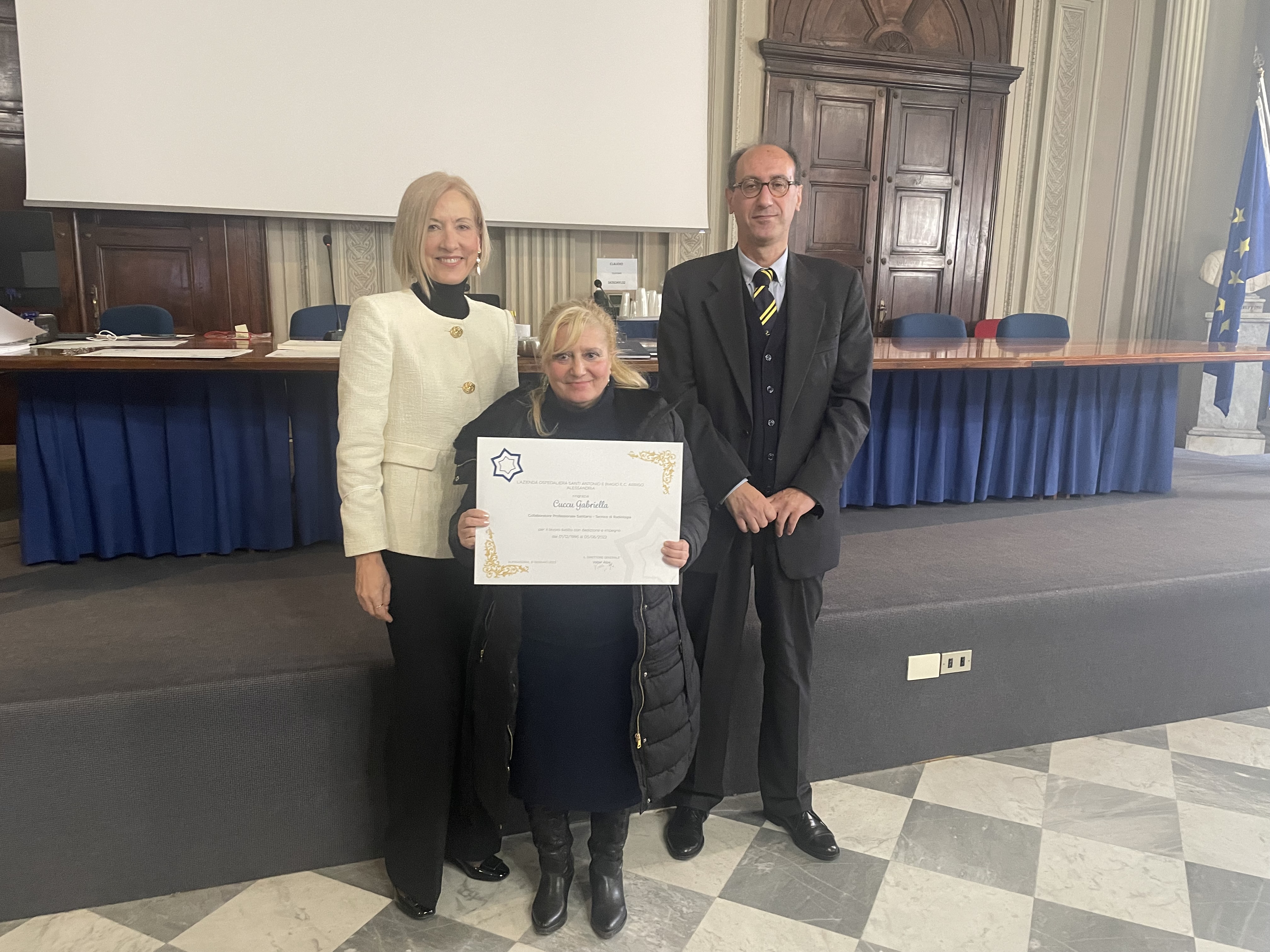 la consegna delle benemerenze ai pensionati