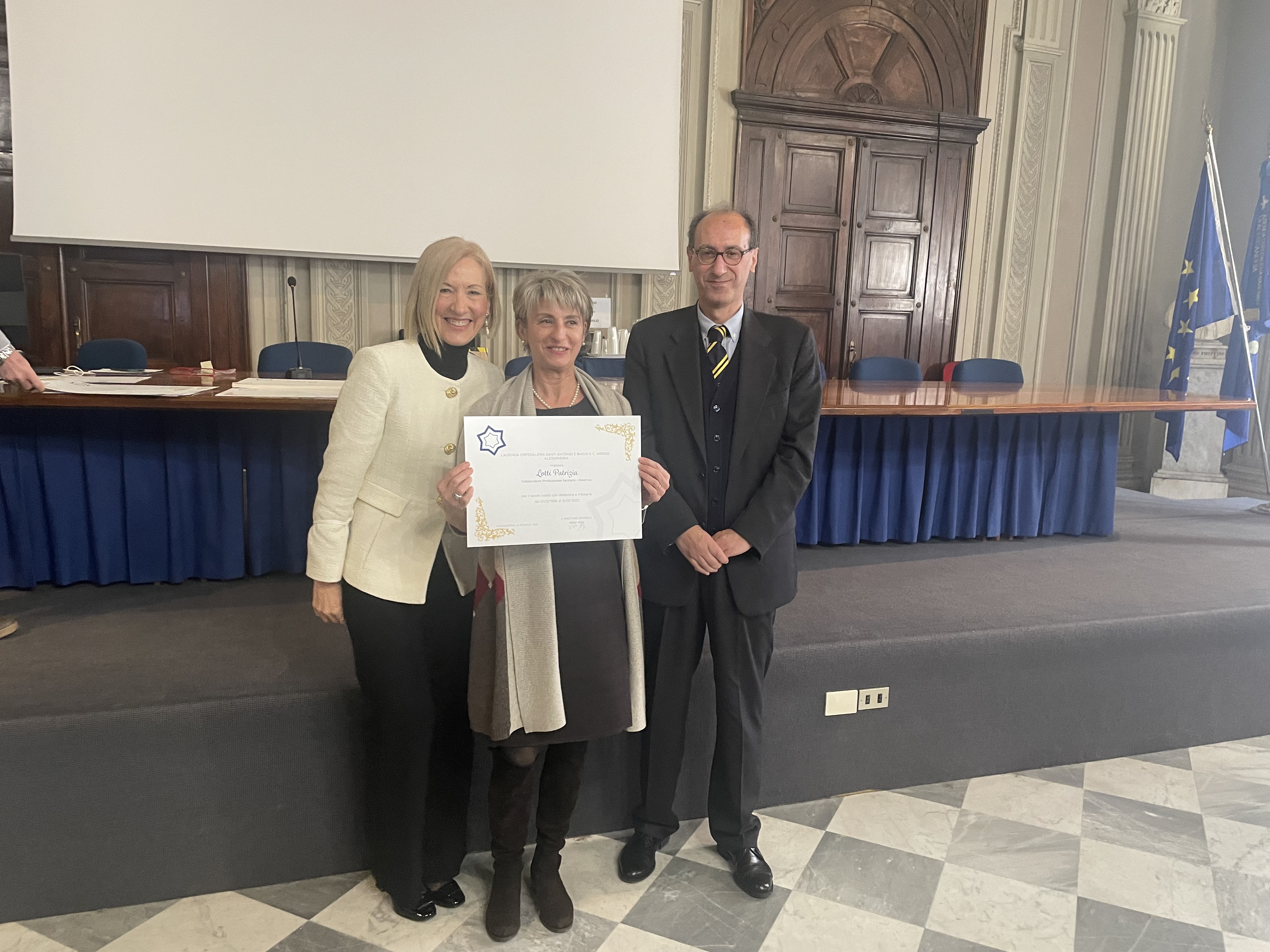 la consegna delle benemerenze ai pensionati