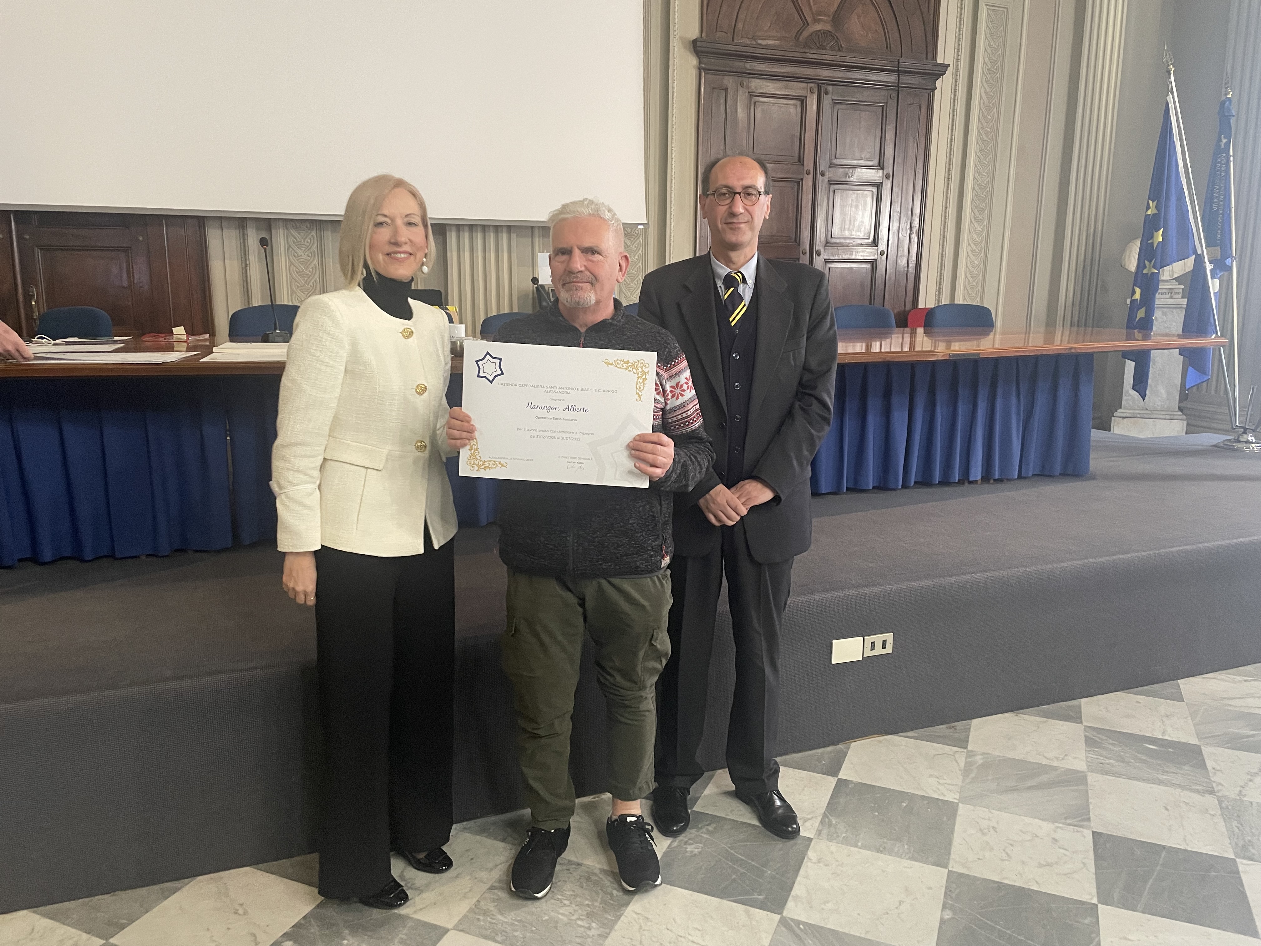 la consegna delle benemerenze ai pensionati