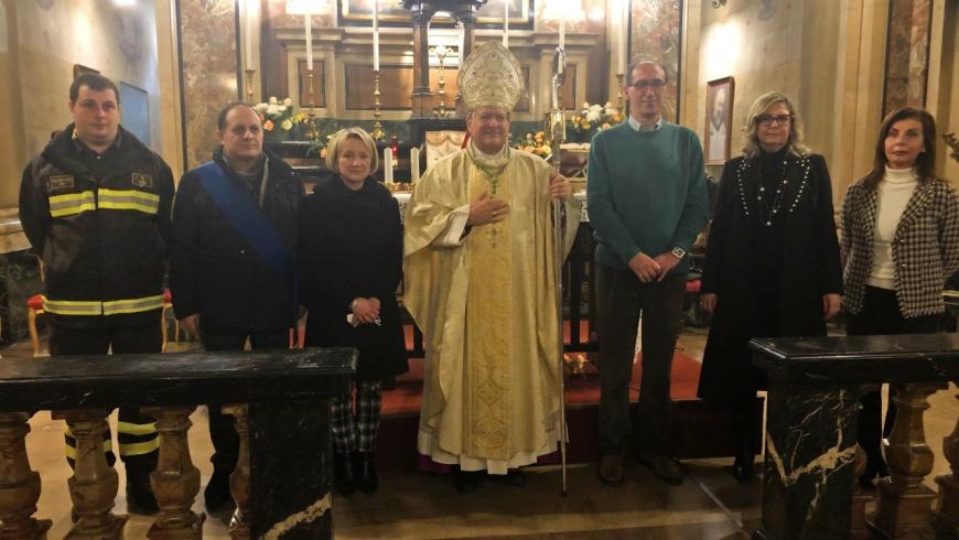 santa messa sant'antonio 2023 foto di gruppo