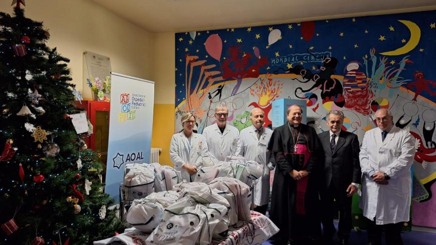 foto di gruppo cavalieri di gran croce natale 2023